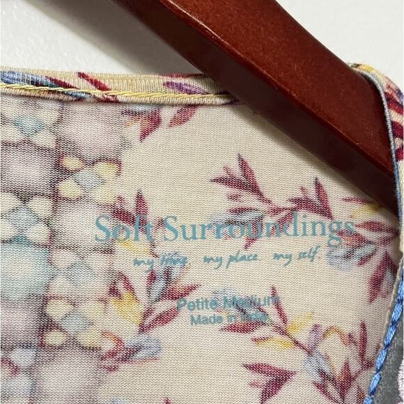 Soft Surroundings Floral Embroidered Jersey Tunic Top Size MP Boho Gypsy Artsy - Picture 5 of 6